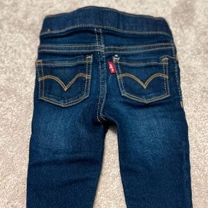 Baby girl Levi’s Jeggings